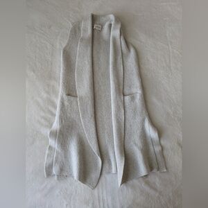 Wilfred Aritzia 100% Wool Sleeveless Cardigan